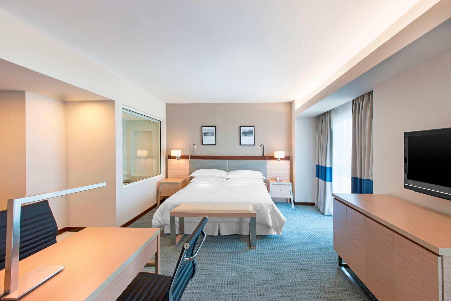 Corp Hotel 4*. Four points by Sheraton Seoul.