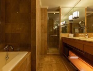 Hotel Metropolitan Premier Taipei – Executive Suite Bathroom