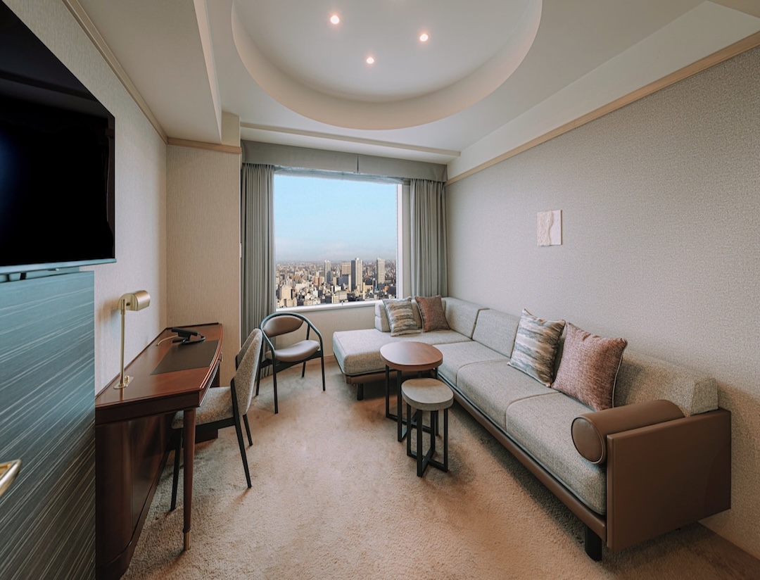 Sapporo Prince Hotel – Club Suite Livingroom